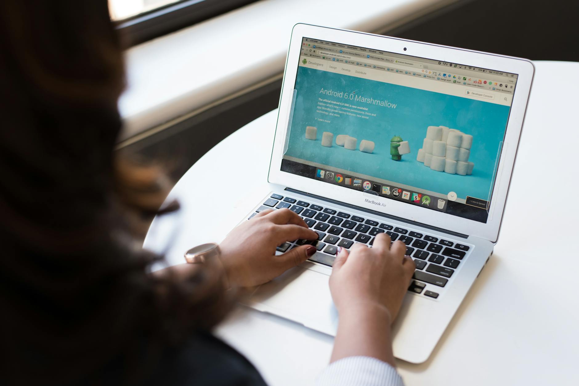 Navigateur axé sur la vie privée